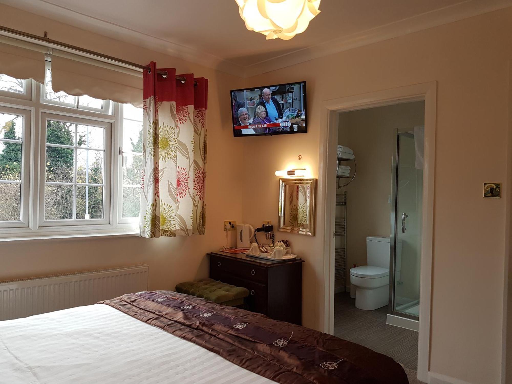 סטרטפורד-אפון-אבון Penryn Guest House, Ensuite Rooms, Free Parking And Free Wifi מראה חיצוני תמונה